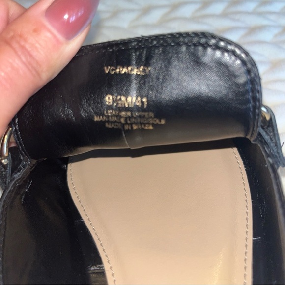 Vince Camuto Rachey Black and Gold Mules with Chain Detail size 9,5 - Picture 6 of 10